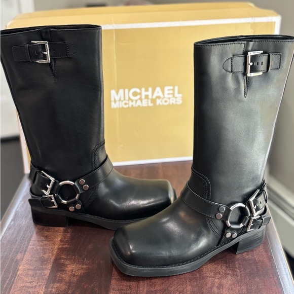 MICHAEL MICHAEL KORS Crosby Leather Moto Boot - Picture 7 of 15